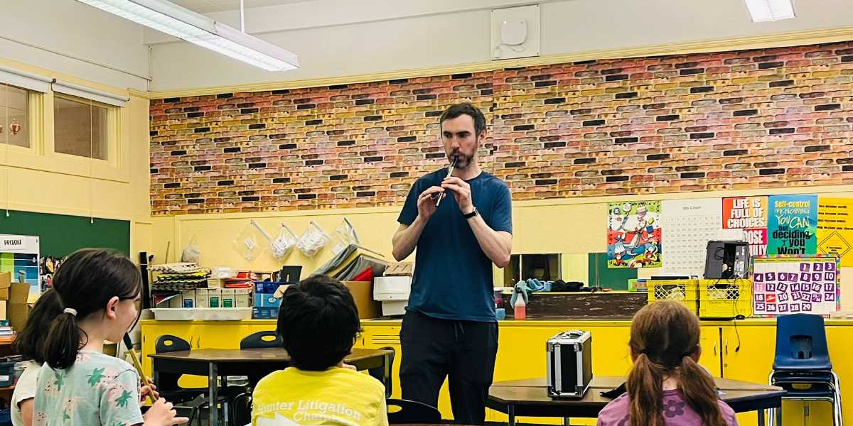 Tin whistle and fiddle classes starting September 2nd!